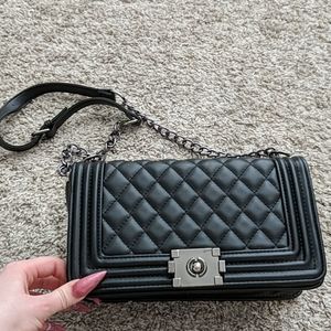 Inspired quilted square bag